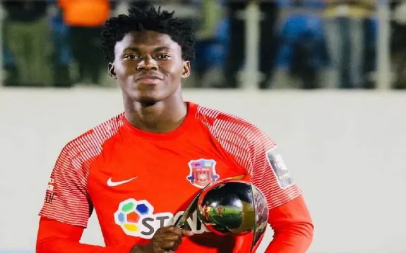 الانتقال المنتظر.. وكيل أرونا أوتارا يحدد موقف اللاعب من عرض الأهلي